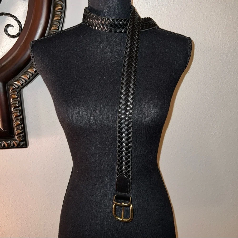 Men’s Black Braided Leather Belt Brass Colored Buckle Size 40